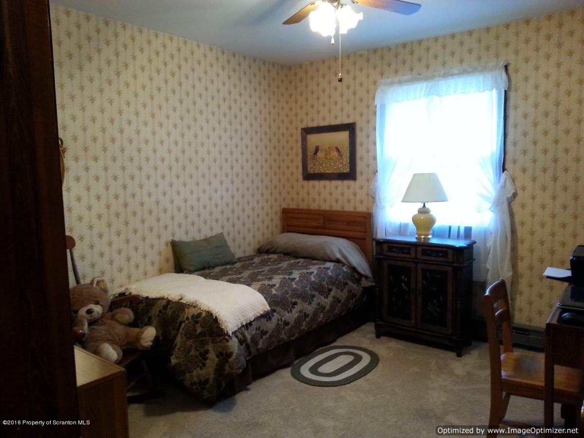 1019 Newton Road Clarks Summit, PA 18411 - Photo 21 of 42 Gallery Image 21
