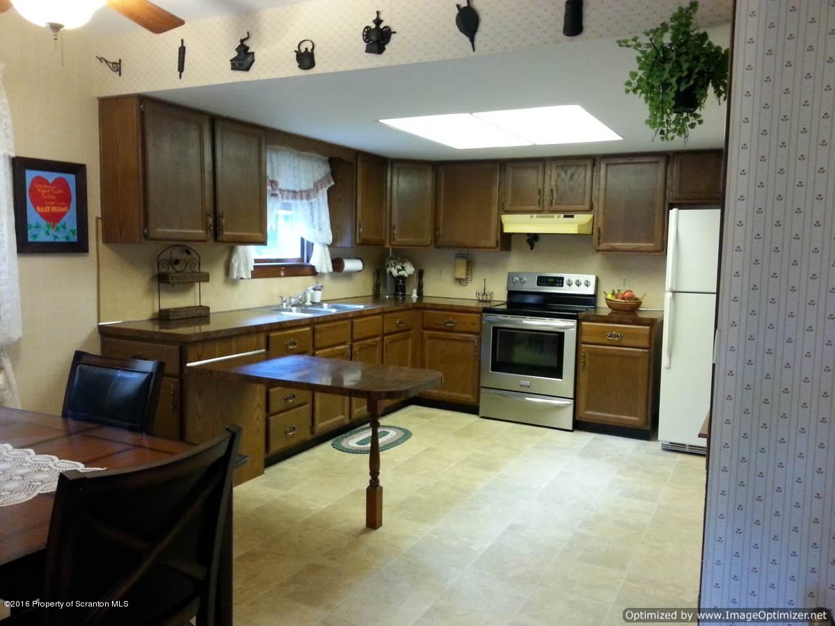 1019 Newton Road Clarks Summit, PA 18411 - Photo 8 of 42 Gallery Image 8