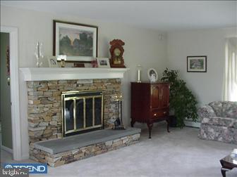 11 Thompson Road Cochranville, PA 19330 - Photo 4 of 6 Living Room