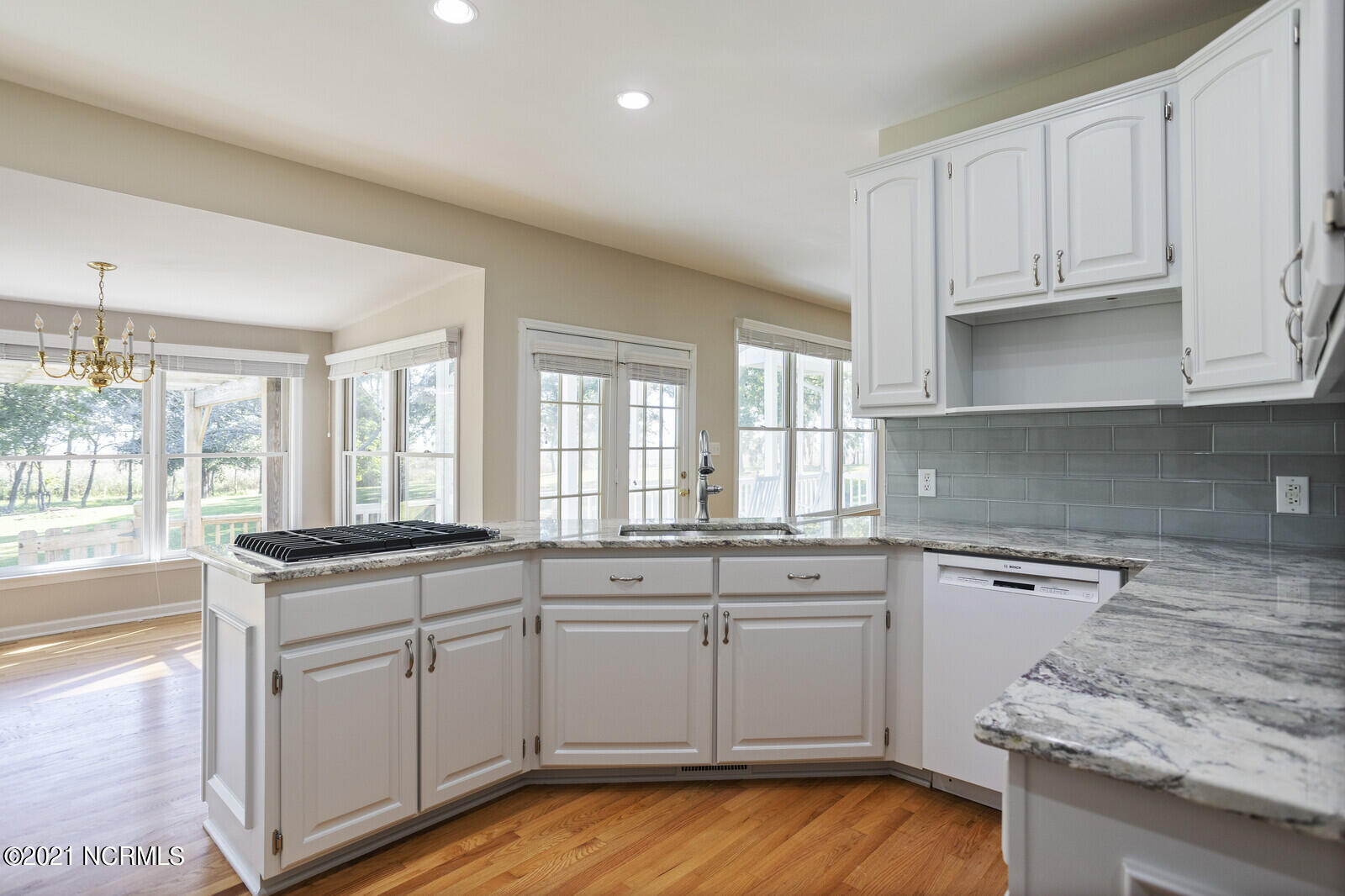 1228 Liberty Landing Road Southeast Winnabow, NC 28479 - Photo 20 of 94 New gas stovetop