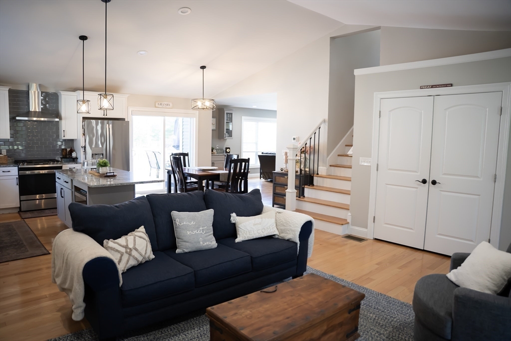 75 Kendall Street Granby, MA 01033 - Photo 13 of 33