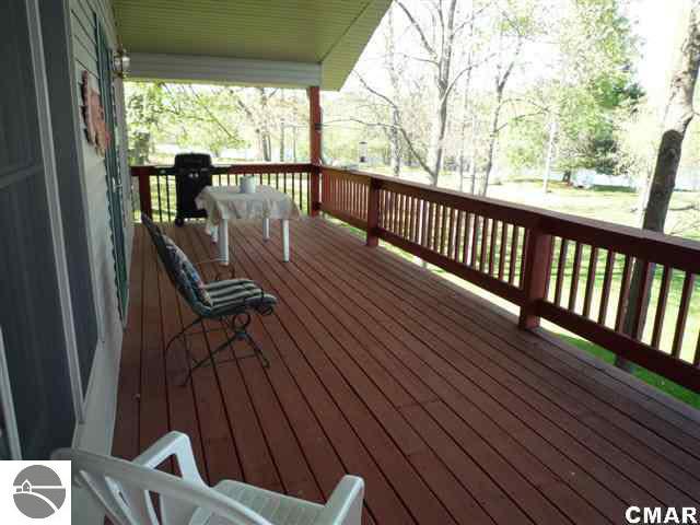 4040 North Coldwater Road Weidman, MI 48893 - Photo 4 of 24 1772262-3.JPG