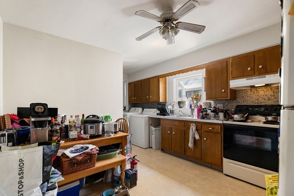 33 Kimball Road Watertown, MA 02472 - Photo 18 of 36 Gallery Image 18