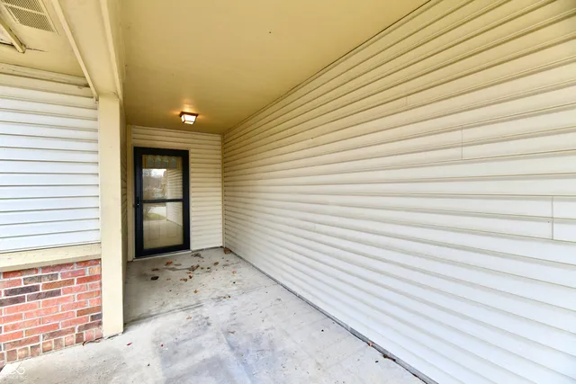 $235,000 | 106 Tracy Ridge Boulevard, Whiteland, IN 46184