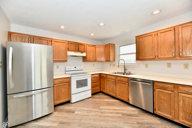 $235,000 | 106 Tracy Ridge Boulevard, Whiteland, IN 46184