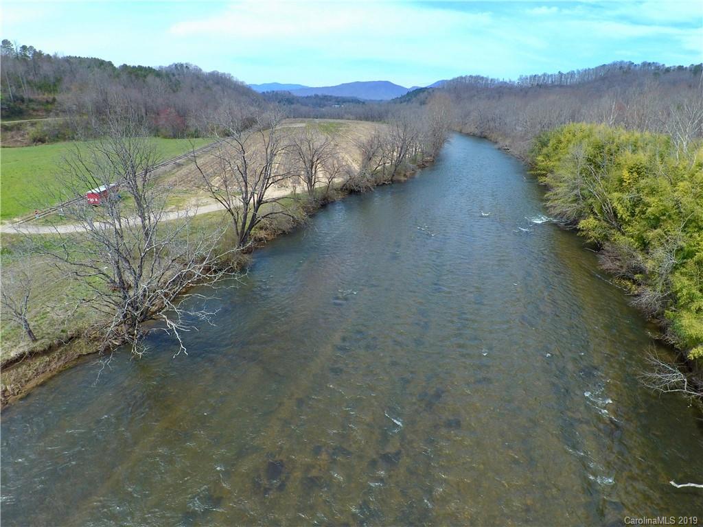 1397 Thomas Valley Road Whittier, NC 28789 - Photo 2 of 3 Gallery Image 2