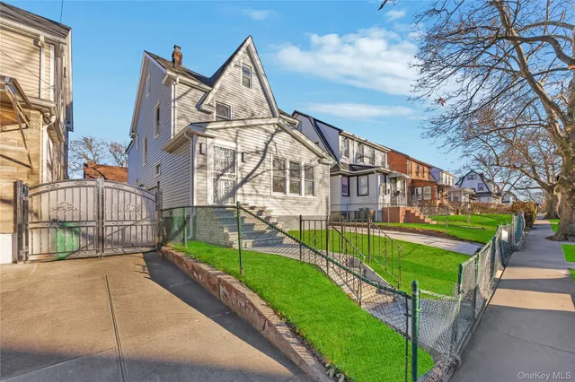 $1,175,000 | 100-35 204th Street | Hollis