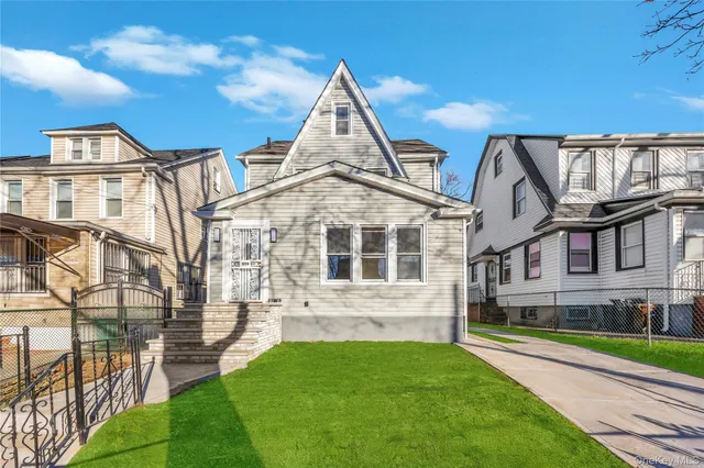 $1,175,000 | 100-35 204th Street | Hollis