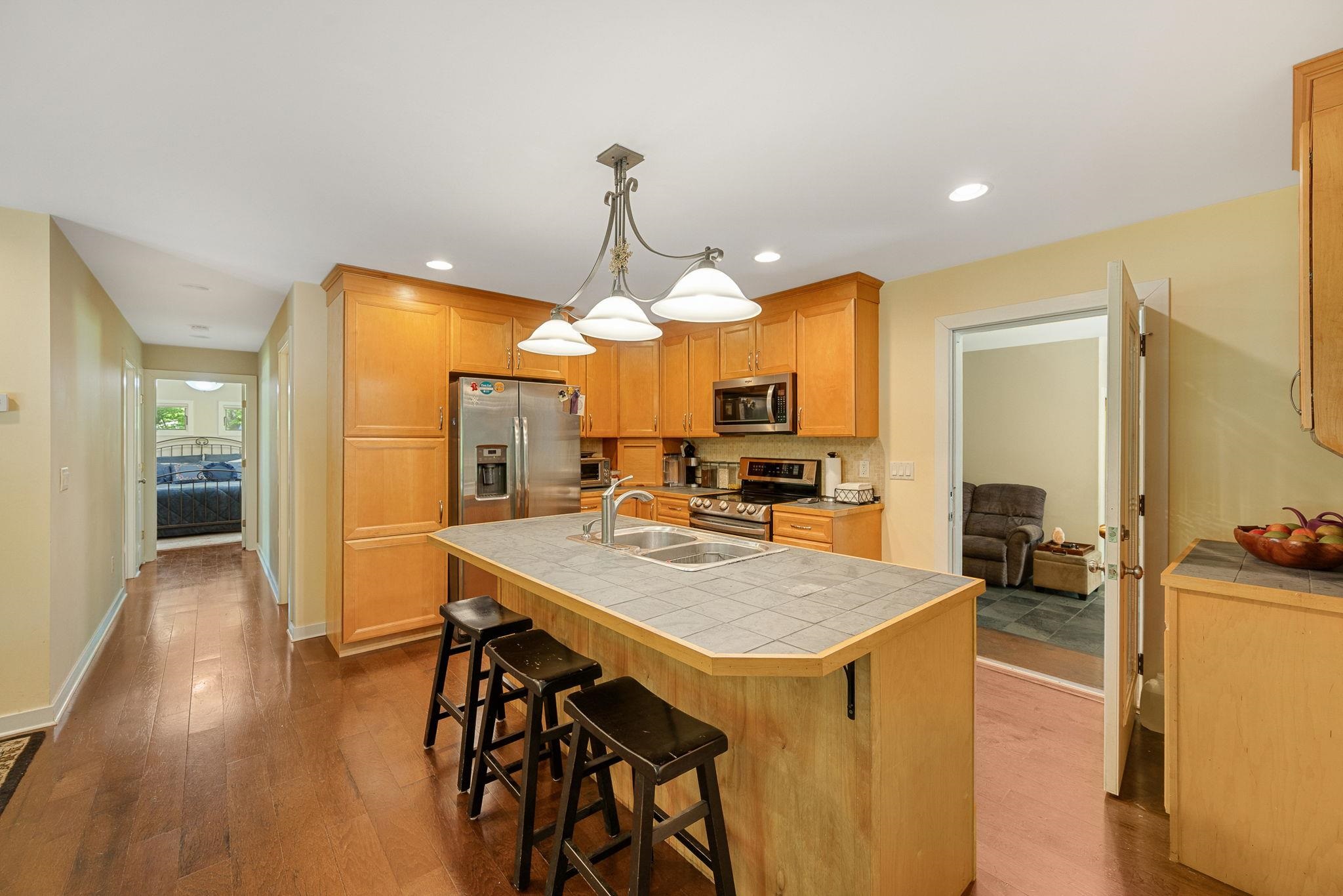 2021 Huntington Road Richmond, VT 05477 - Photo 14 of 58