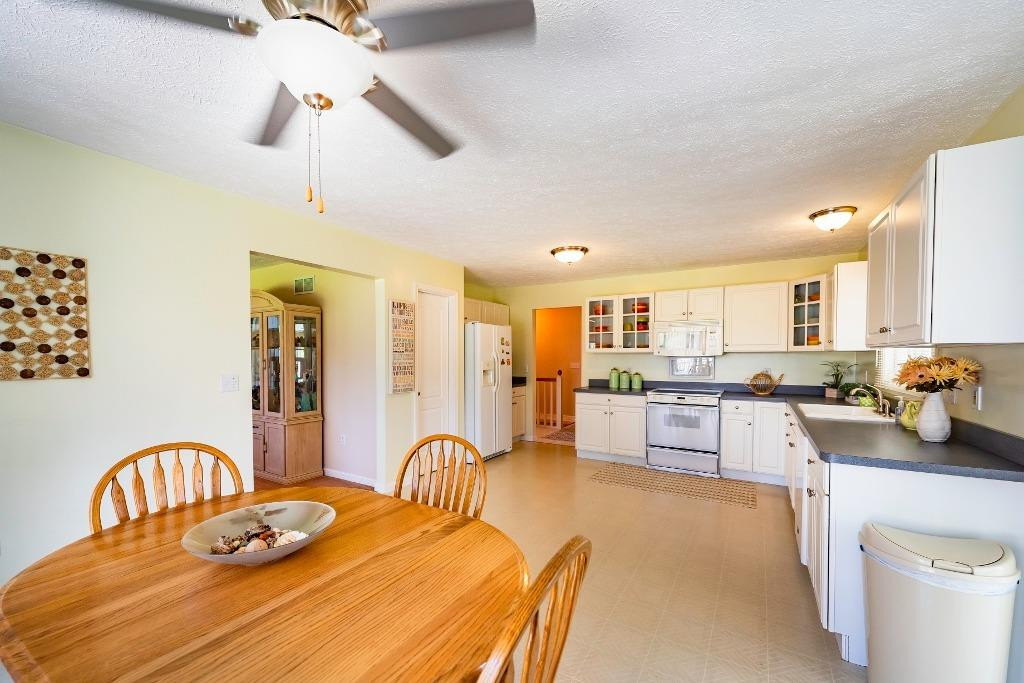 7015 Jennings Road Whitmore Lake, MI 48189 - Photo 11 of 52 Photo 11