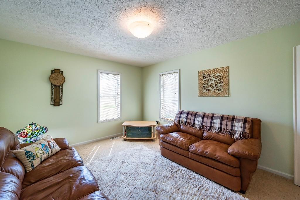 7015 Jennings Road Whitmore Lake, MI 48189 - Photo 33 of 52 Photo 33