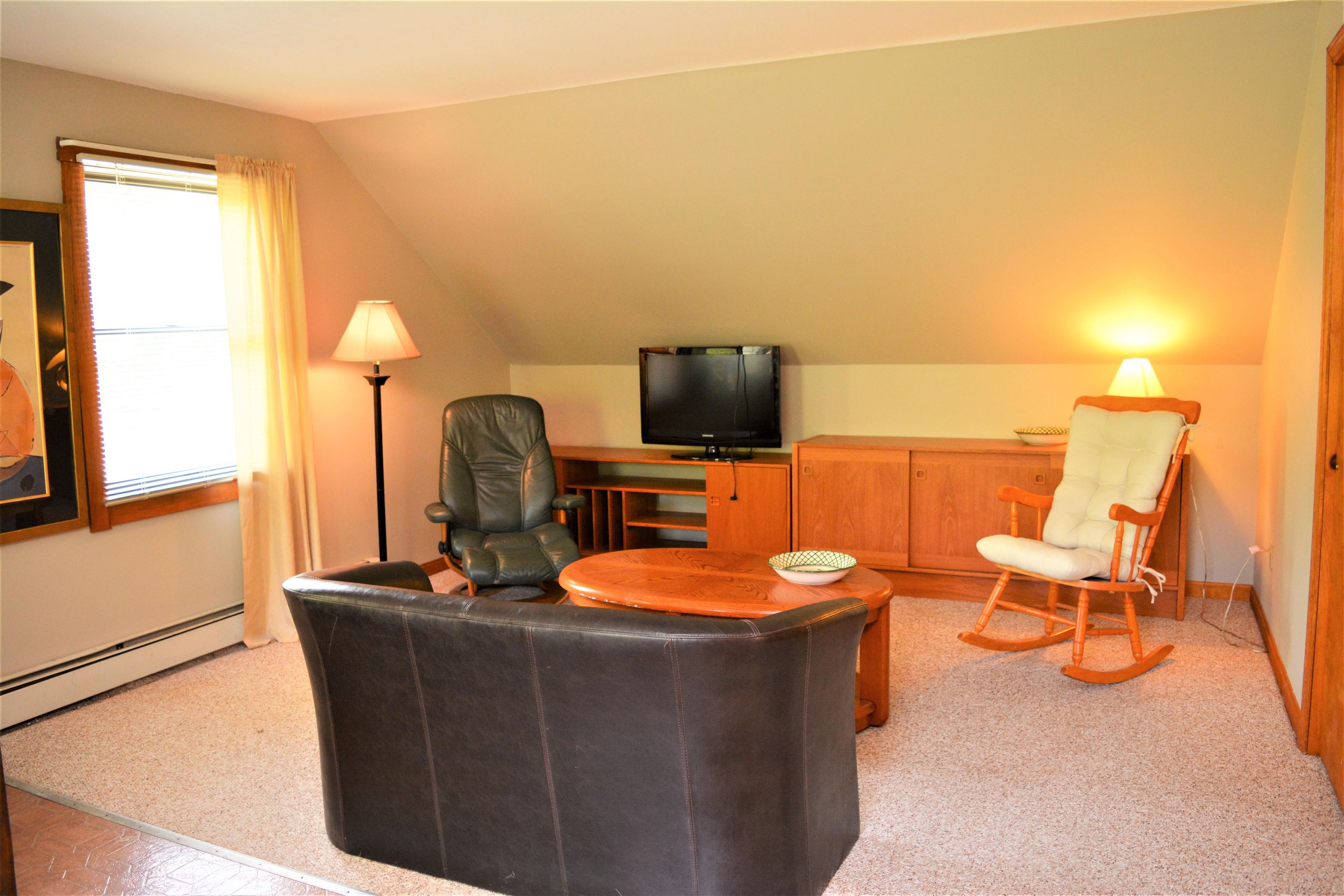 548 Highway 10, Unit B Grantham, NH 03753 - Photo 3 of 9