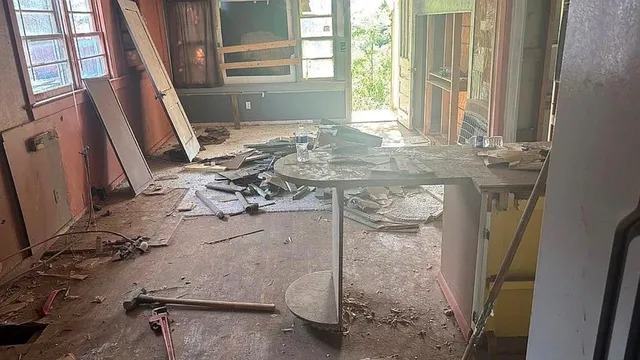 a view of a storage & utility room