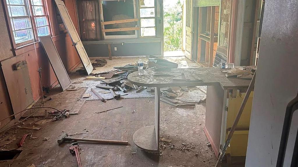 500 Ave L Sunray, TX 79086 - Photo 2 of 8 a view of a storage & utility room