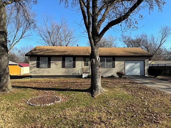 $139,900 | 1509 South Vernon Street, El Dorado Springs, MO 64744