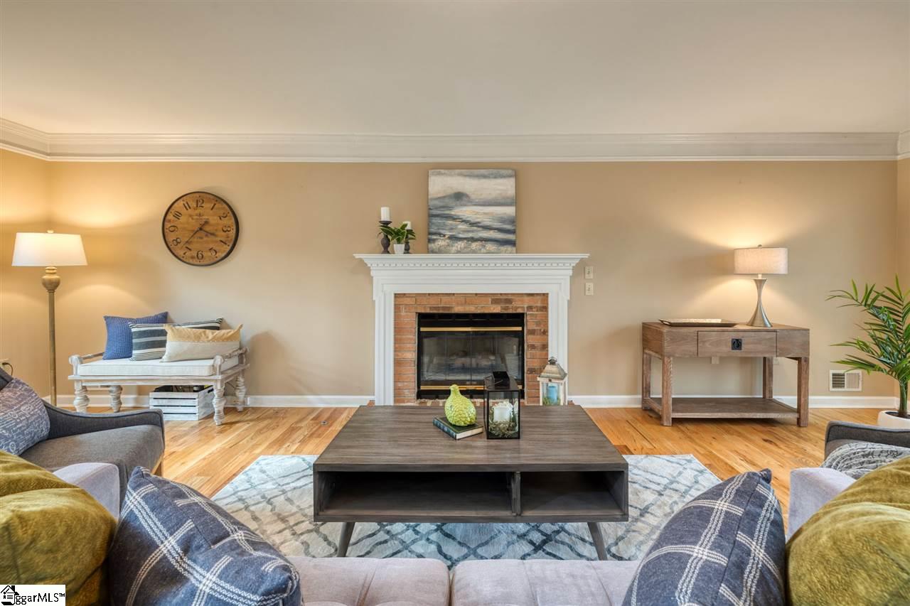 883 Shoresbrook Road Spartanburg, SC 29301 - Photo 2 of 24 Gallery Image 2