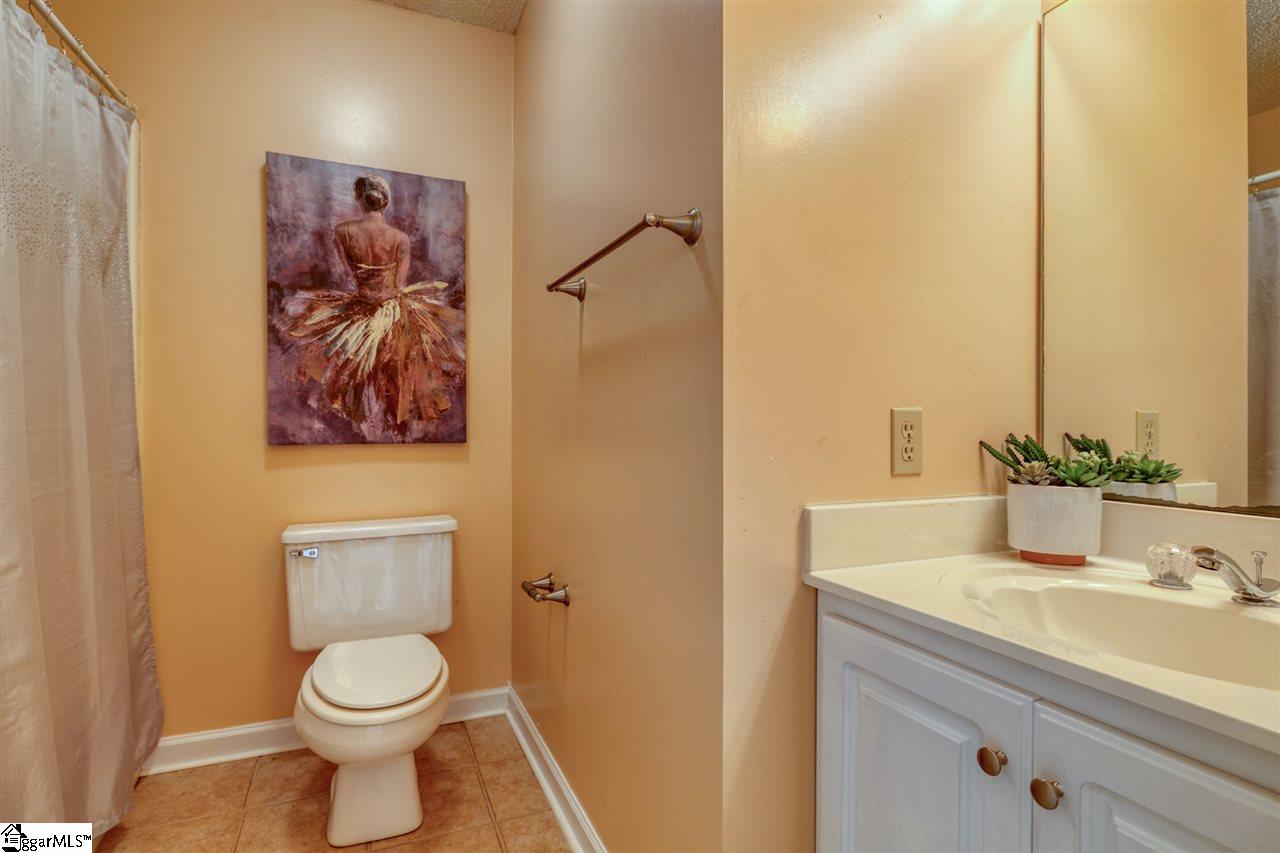 883 Shoresbrook Road Spartanburg, SC 29301 - Photo 19 of 24 Gallery Image 19