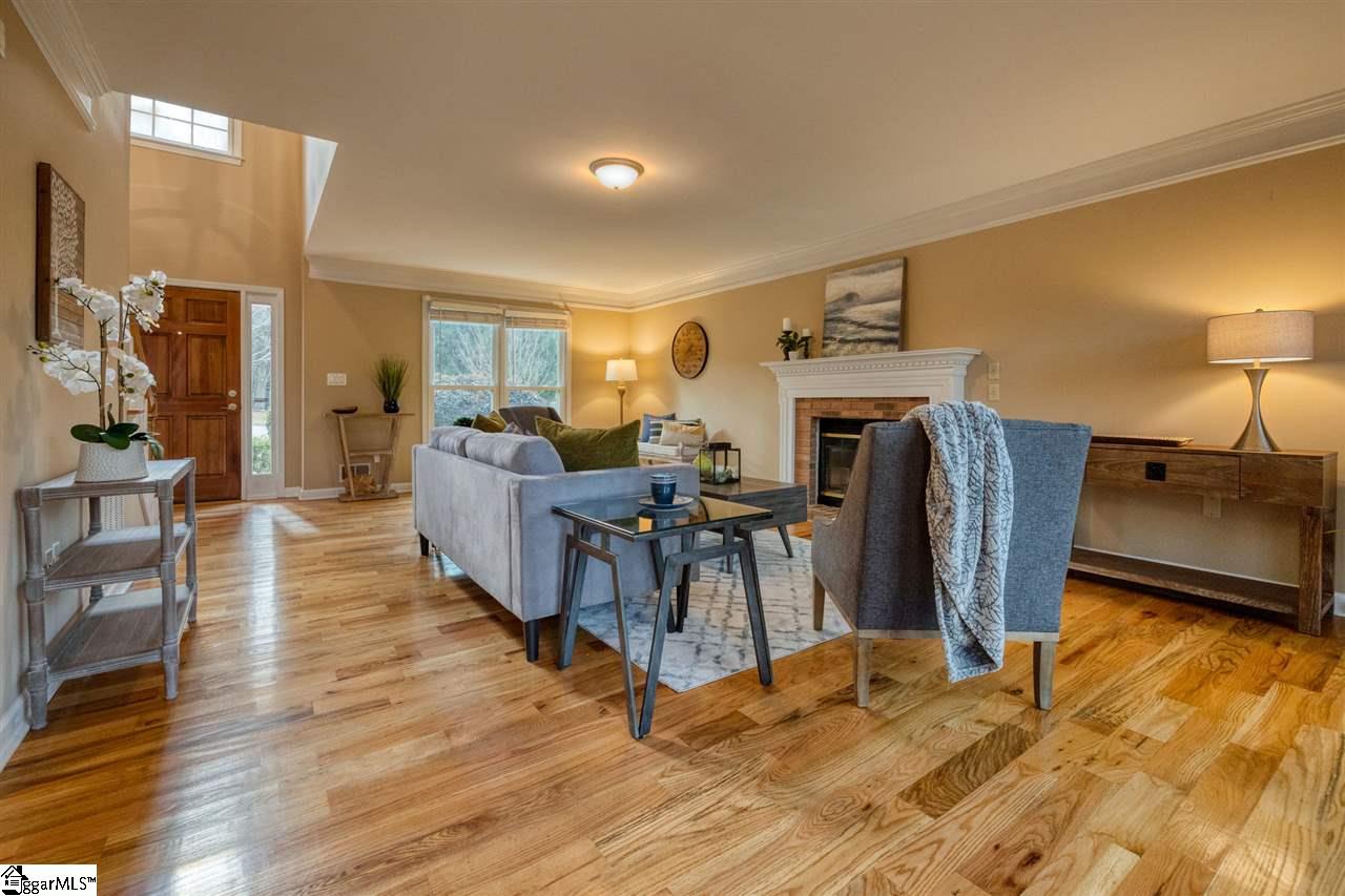 883 Shoresbrook Road Spartanburg, SC 29301 - Photo 4 of 24 Gallery Image 4