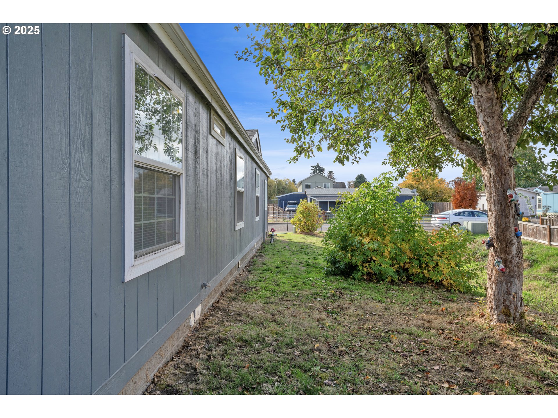 346 East 10th Place Junction City, OR 97448 - Photo 36 of 39 a view of an outdoor space
