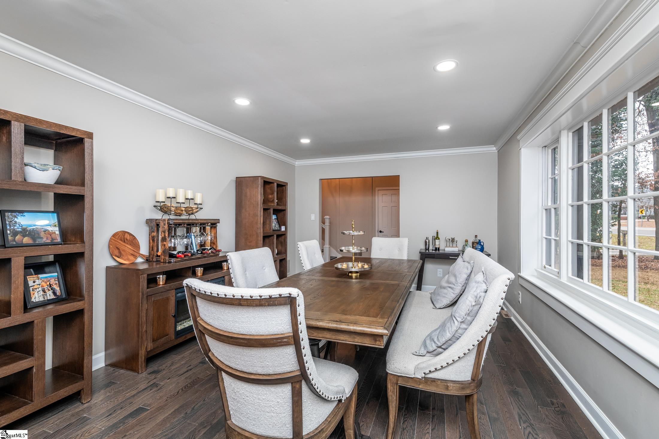 510 Hudson Road Greenville, SC 29615 - Photo 3 of 35 Gallery Image 3