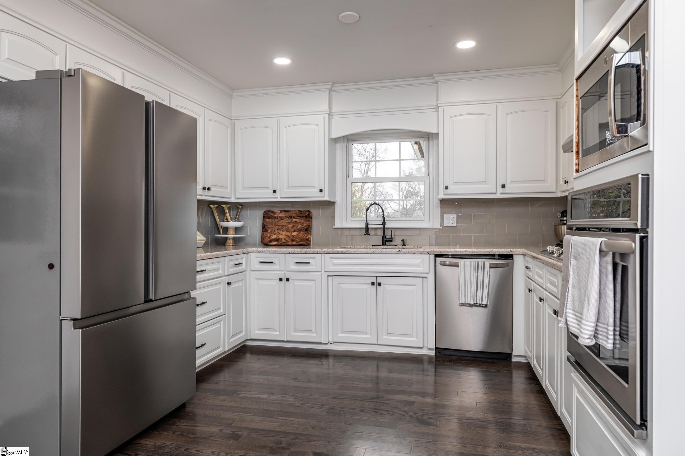 510 Hudson Road Greenville, SC 29615 - Photo 7 of 35 Gallery Image 7