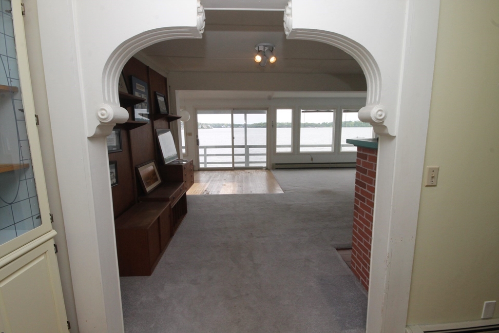 57 Edgewater Road Hull, MA 02045 - Photo 13 of 41