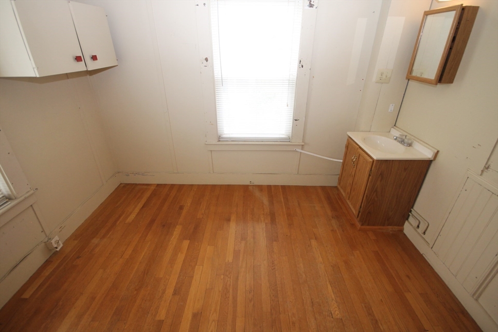 57 Edgewater Road Hull, MA 02045 - Photo 27 of 41