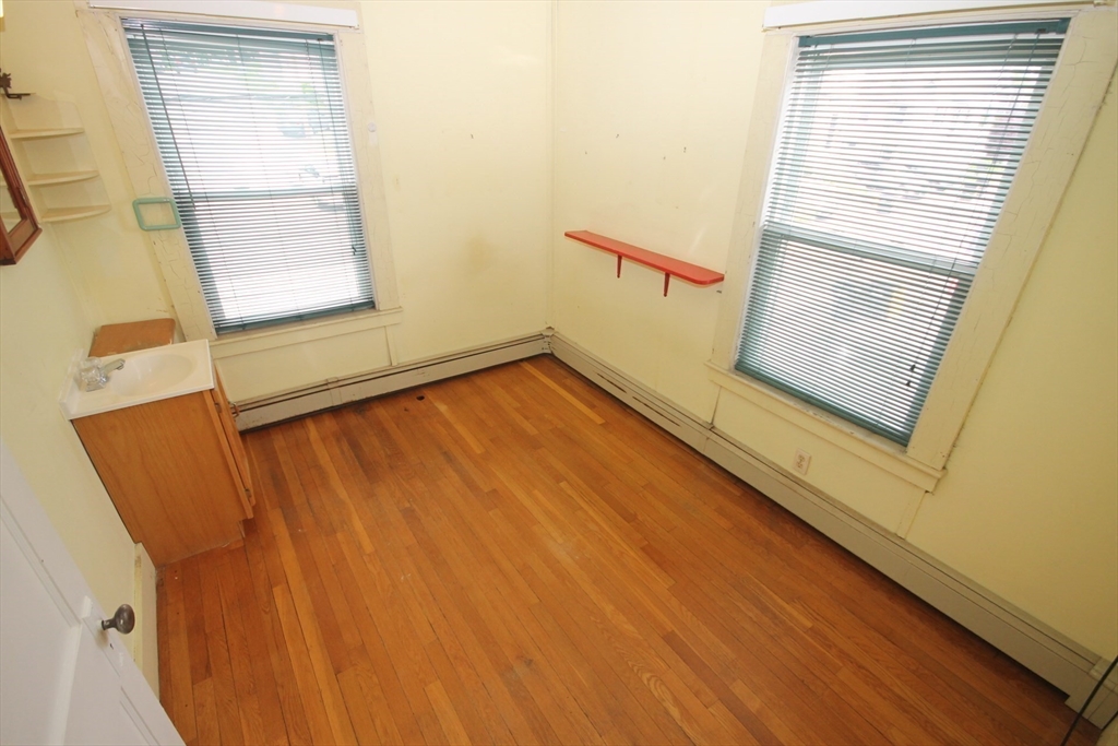 57 Edgewater Road Hull, MA 02045 - Photo 28 of 41