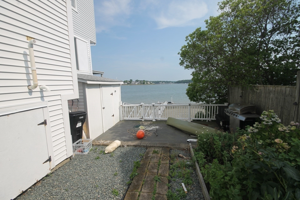 57 Edgewater Road Hull, MA 02045 - Photo 10 of 41