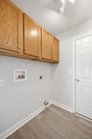 $355,000 | 5 Hotel Court, Imperial, MO 63052