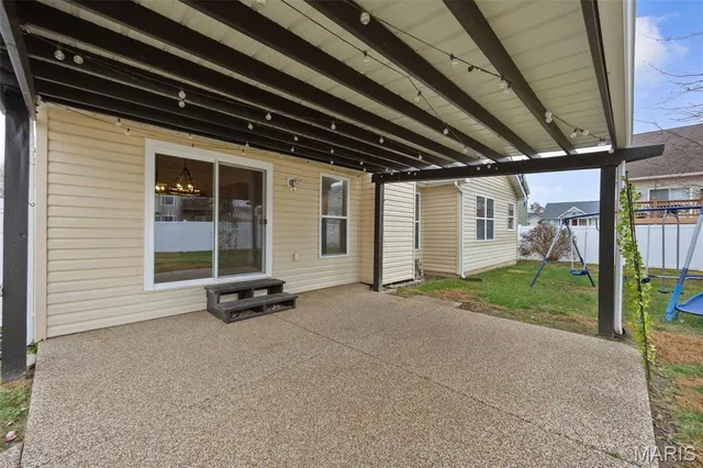 $355,000 | 5 Hotel Court, Imperial, MO 63052