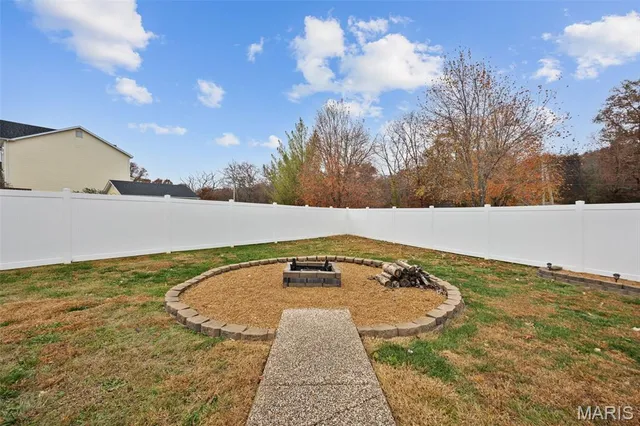 $355,000 | 5 Hotel Court, Imperial, MO 63052