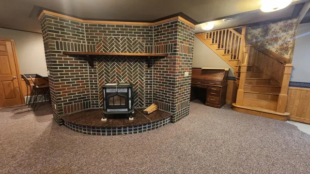 $405,000 | 919 3rd Avenue Southwest, Pipestone, MN 56164