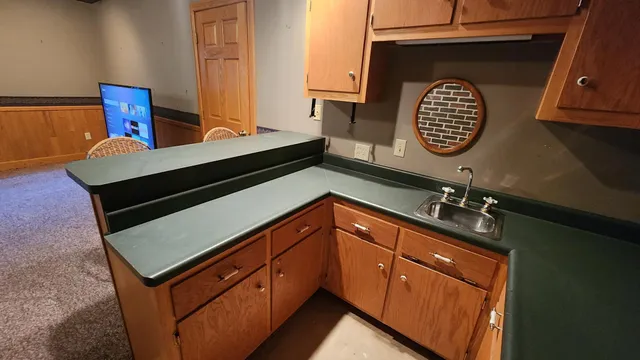 $405,000 | 919 3rd Avenue Southwest, Pipestone, MN 56164