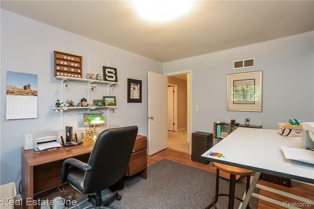 1311 Seville Road Rochester, MI 48309 - Photo 22 of 39 015-Office-2825780-large.jpg