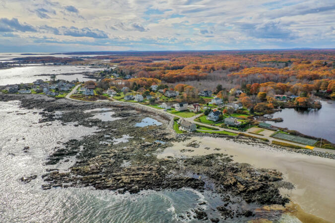 131 Fortunes Rocks Road Biddeford, ME 04005 - Photo 2 of 4 131 Fortunes Coast line looking south to