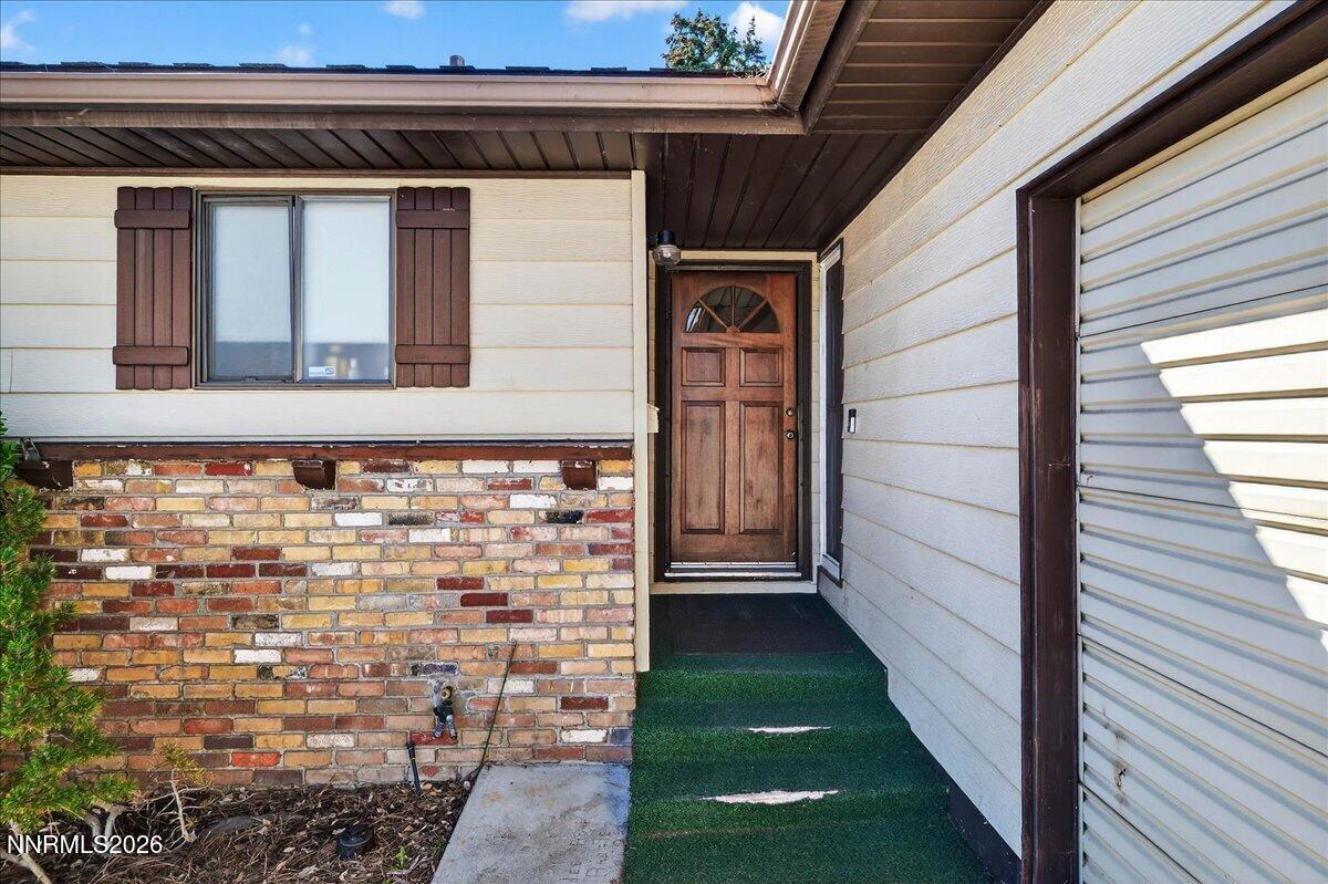 3060 Slater Avenue Reno, NV 89503 - Photo 4 of 39 05-DSC_9579