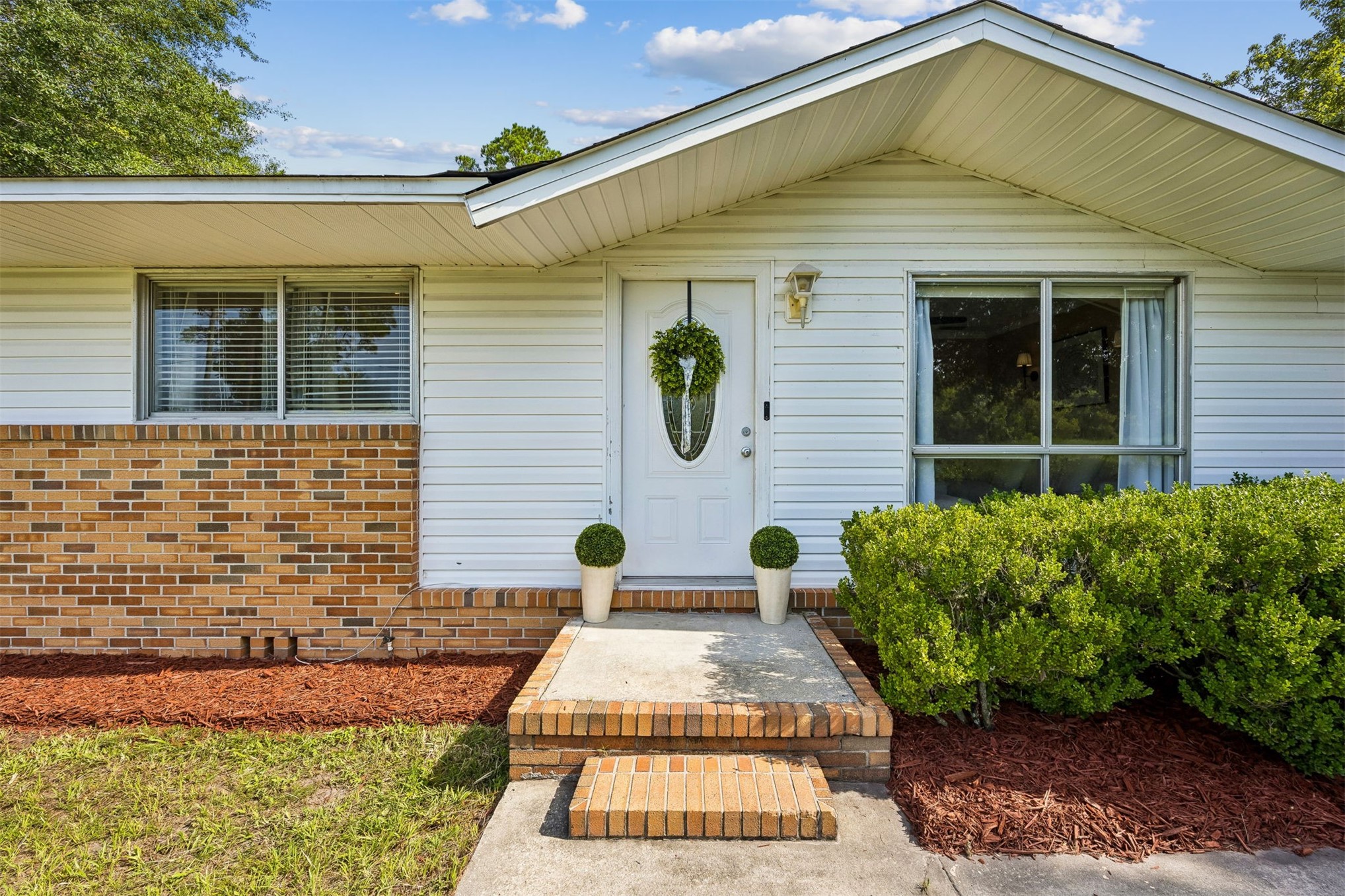 175484 Bay Road Hilliard, FL 32046 - Photo 1 of 26 Gallery Image 1