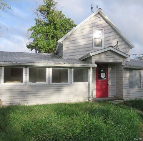 4466 Urven Road Rushville, IL 62681 - Photo 1 of 25
