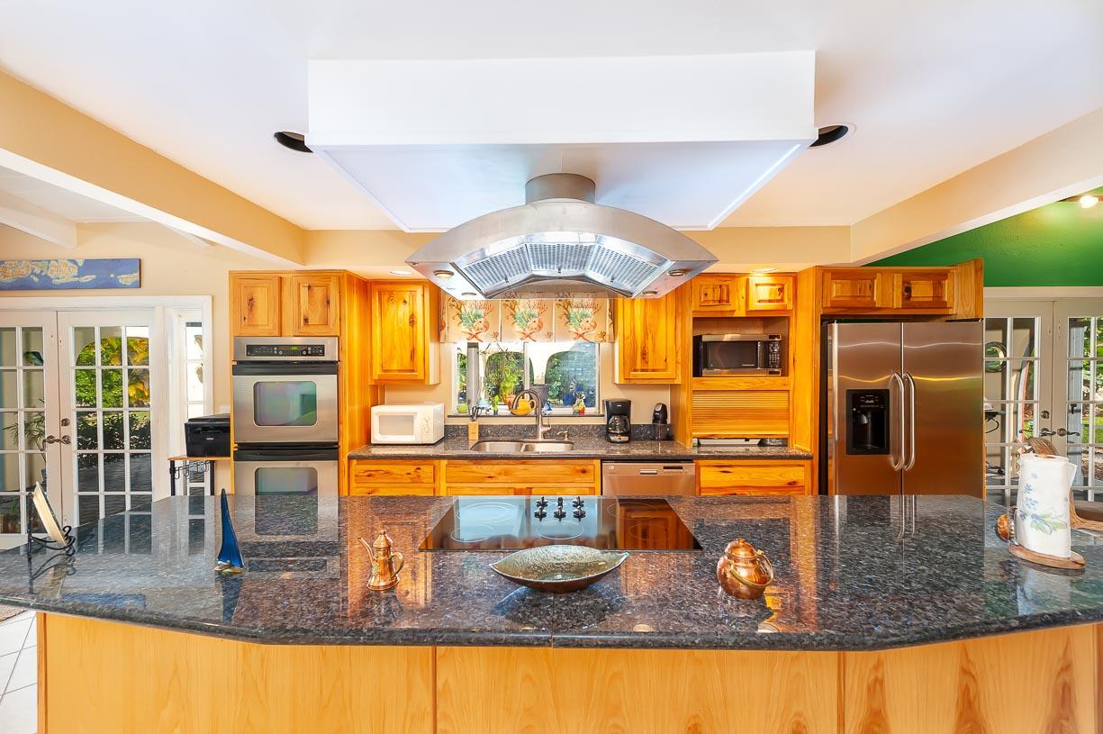 19038 Pelico Road Sugarloaf, FL 33042 - Photo 5 of 36 Kitchen