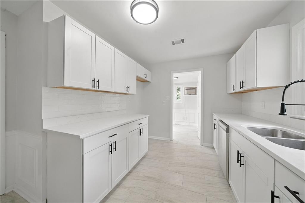 3132 North Avenue Scottdale, GA 30079 - Photo 2 of 16