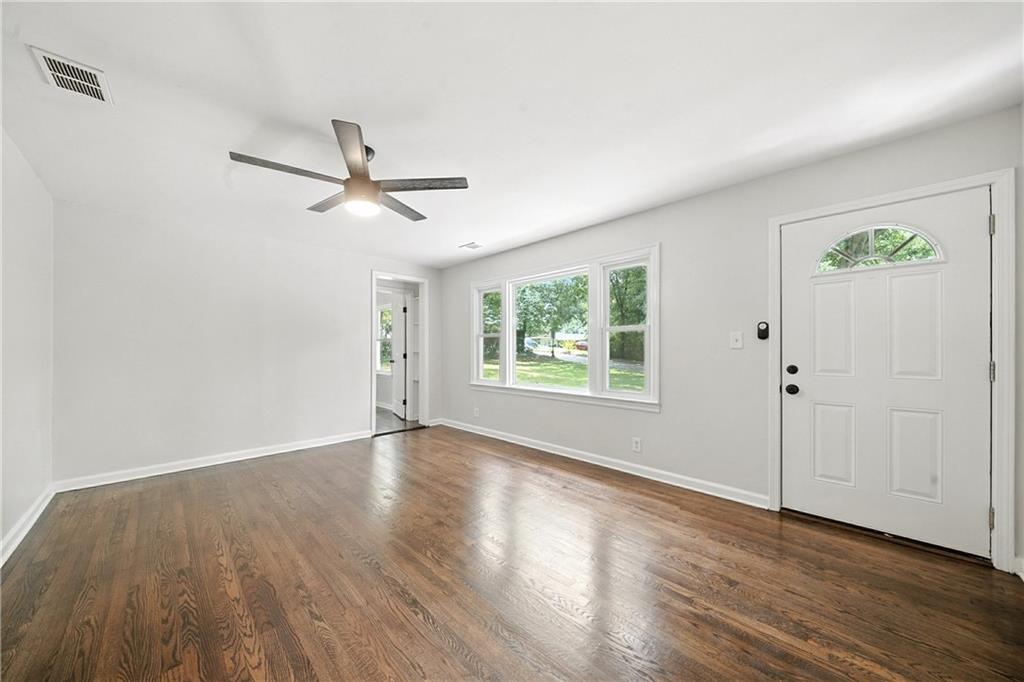 3132 North Avenue Scottdale, GA 30079 - Photo 6 of 16