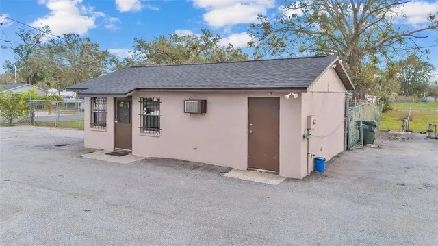 $1,800,000 | 204 West Memorial Boulevard, Lakeland, FL 33815