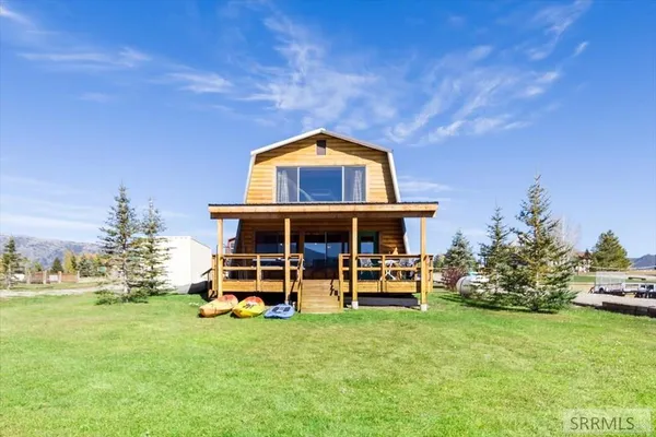 $1,100,000 | 3882 South Goose Bay Drive, Island Park, ID 83429