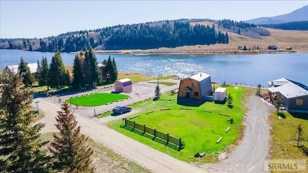 $1,100,000 | 3882 South Goose Bay Drive, Island Park, ID 83429