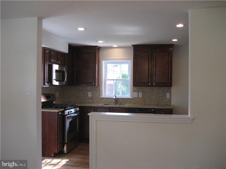 232 Hawthorne Road Morton, PA 19070 - Photo 12 of 15 Kitchen