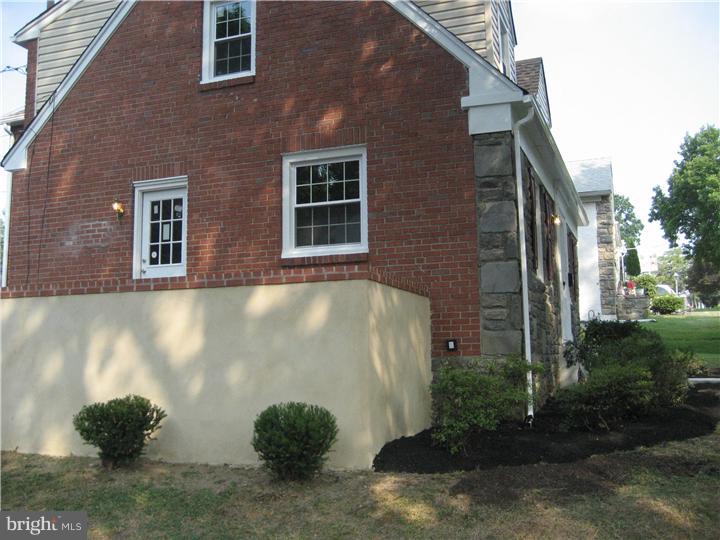 232 Hawthorne Road Morton, PA 19070 - Photo 3 of 15 Exterior Side