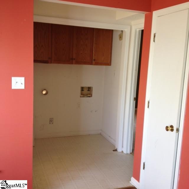 243 Old Towne Road Spartanburg, SC 29301 - Photo 11 of 34 Gallery Image 11