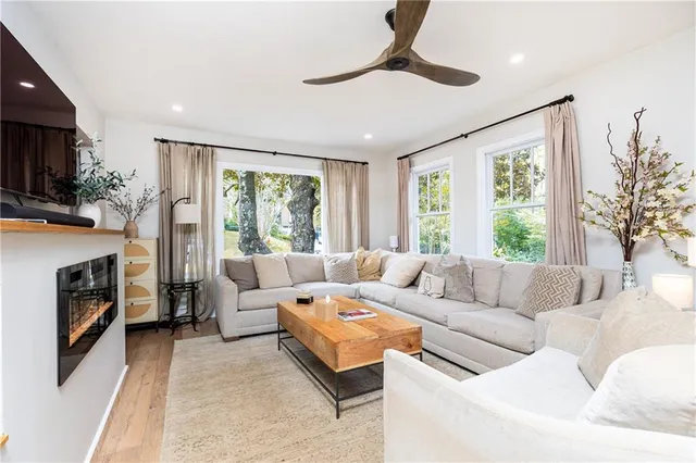 $699,900 | 1845 Windemere Drive Northeast, Atlanta, GA 30324