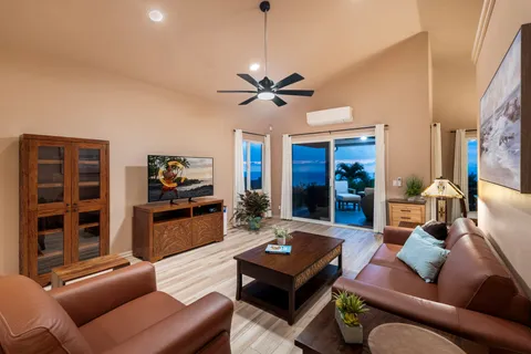$1,499,000 | 76-996 Aeo Street, Kailua-Kona, HI 96740